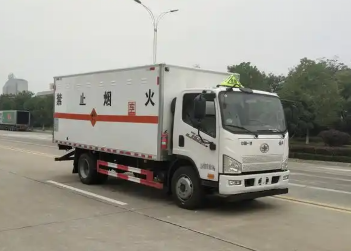 信州爆破器材运输车可以上高速吗?